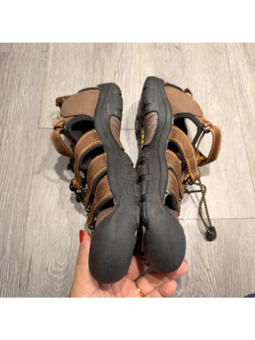 Keen Newport H2 Little Boy Sz 5 Waterproof Brown Hiking Water Sandals